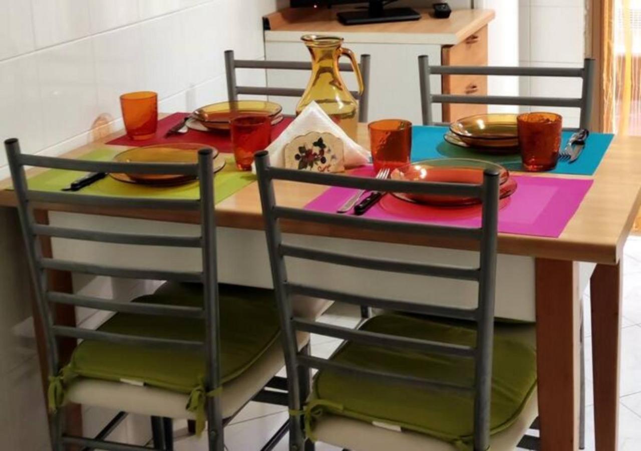 אנלציט Corallo Holiday House Acitrezza מראה חיצוני תמונה